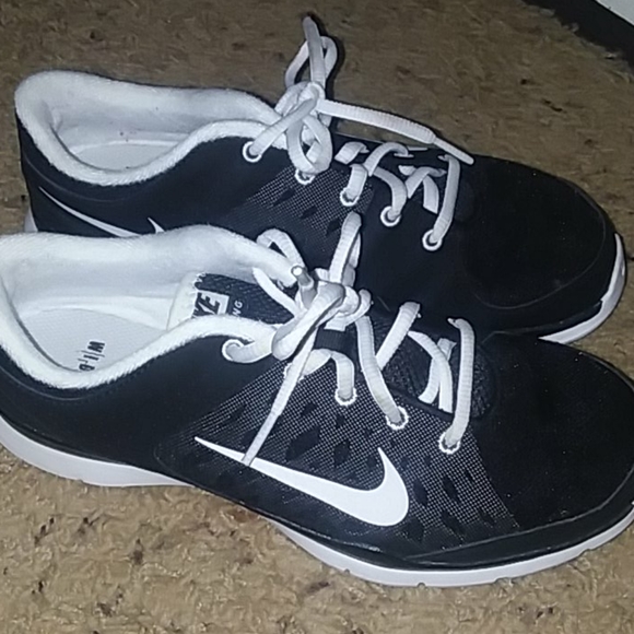 Nike Sneakers - Picture 3 of 5